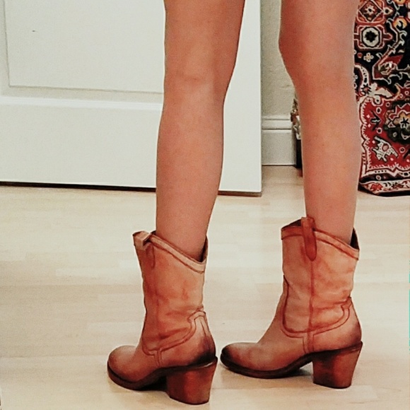 sam edelman cowboy boots